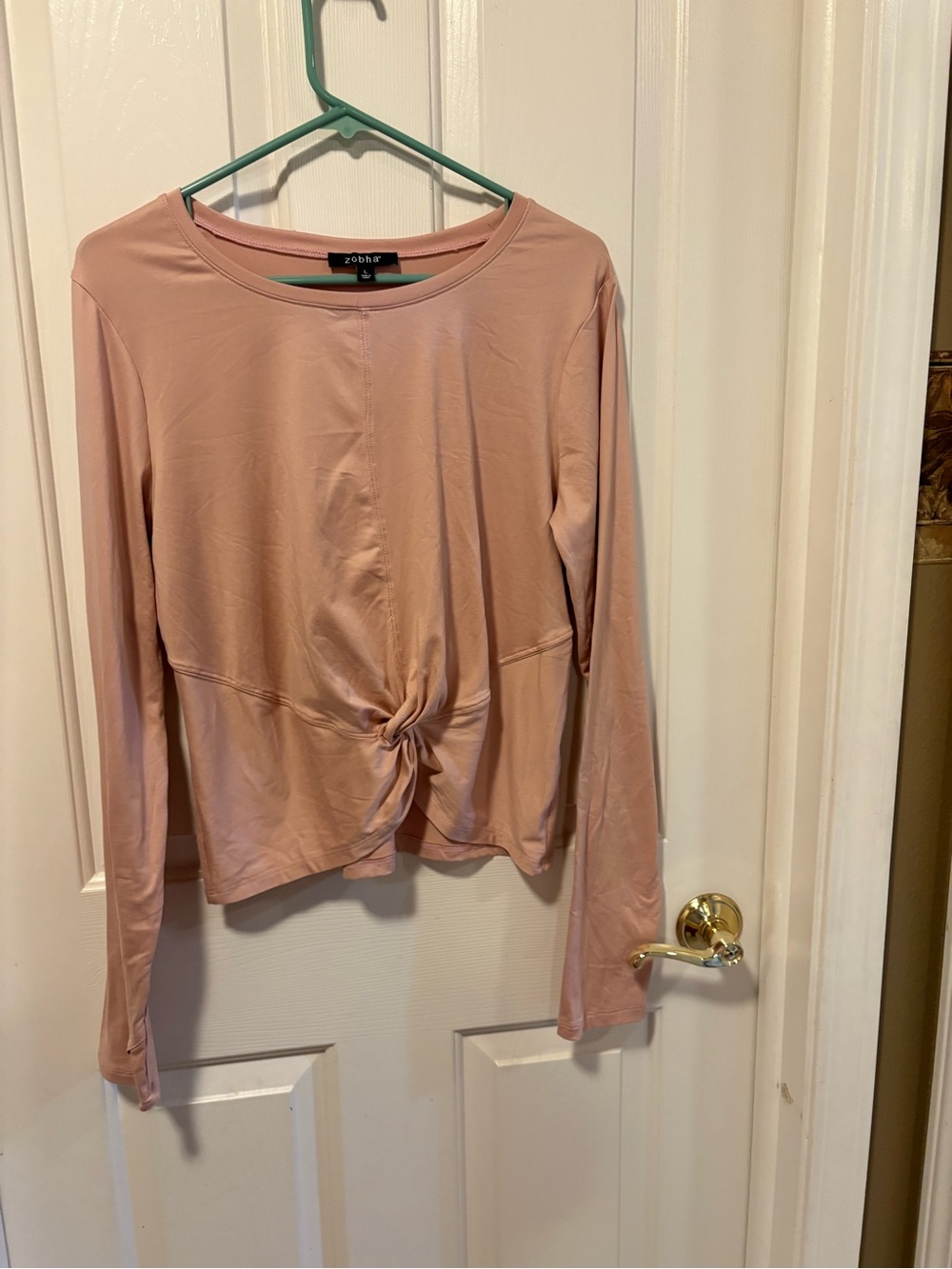 Zobha work out top.